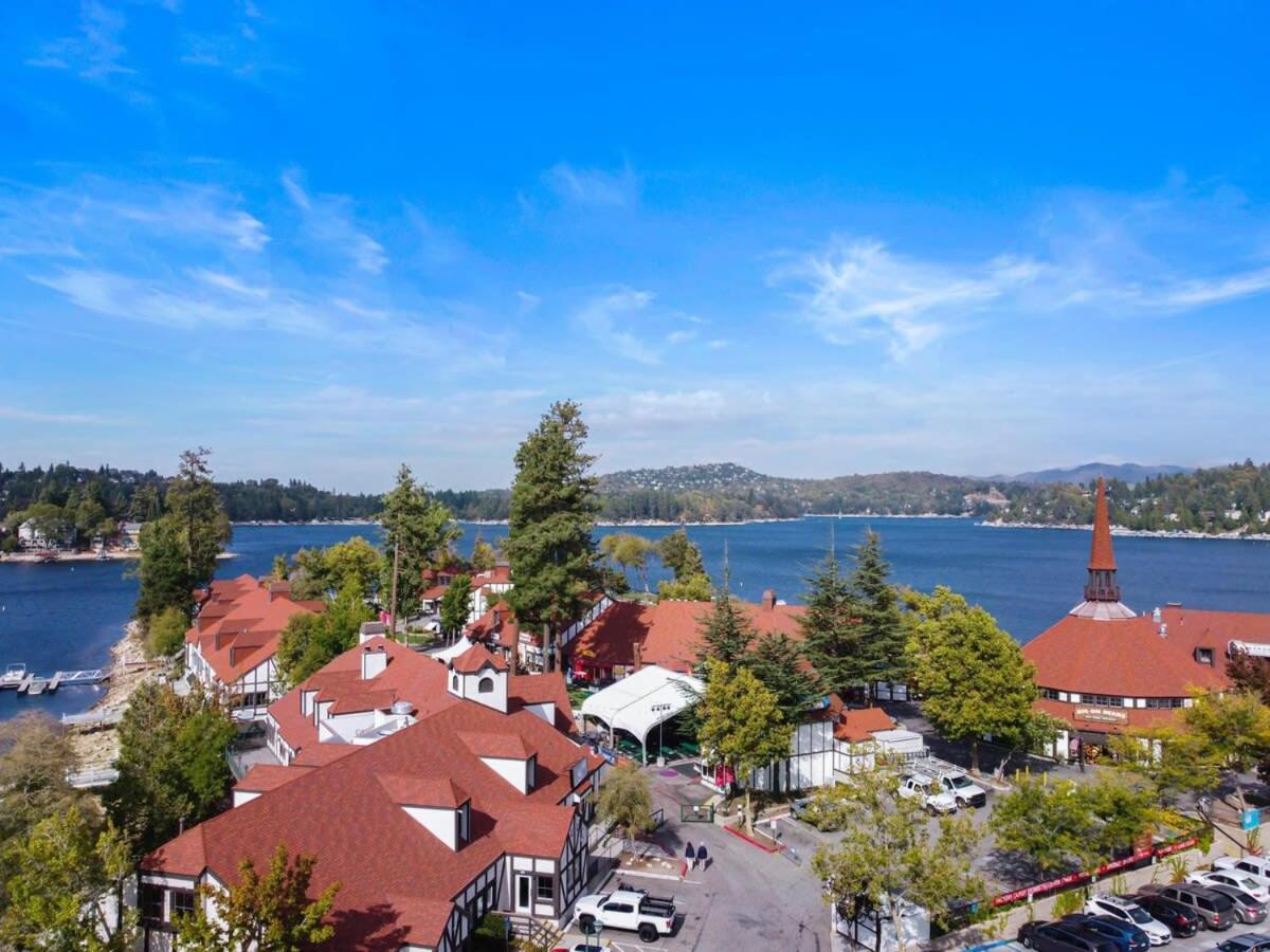 Snowflower Cabin Modern Luxe, 2 Level, 1500 Sqft, Ac, View, Dogs, Walk To Village Lake Arrowhead Exterior foto