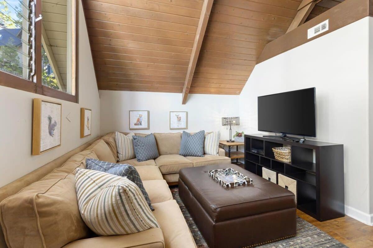 Snowflower Cabin Modern Luxe, 2 Level, 1500 Sqft, Ac, View, Dogs, Walk To Village Lake Arrowhead Exterior foto