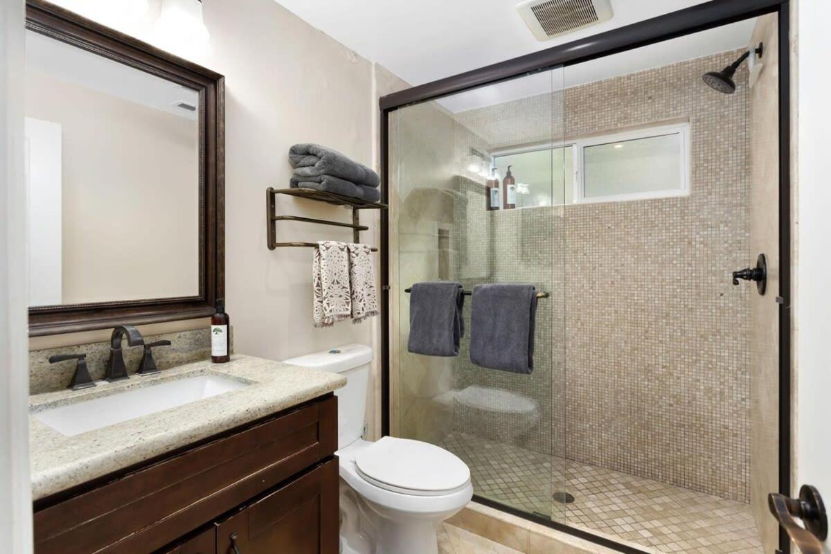 Snowflower Cabin Modern Luxe, 2 Level, 1500 Sqft, Ac, View, Dogs, Walk To Village Lake Arrowhead Exterior foto